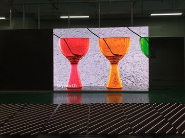 Небольшим дисплей пиксела П2.5 крытым приведенный прокатом, этап привел масштаб дисплея высокий серый